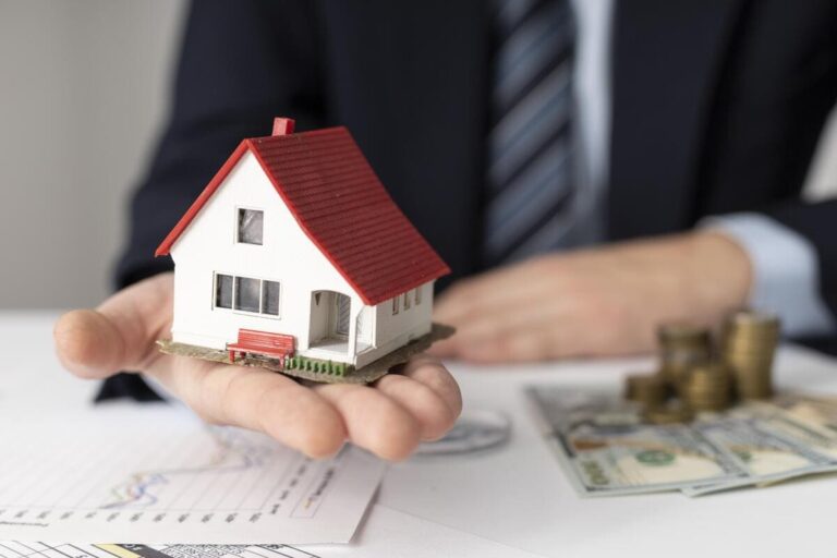 Como investir em imóveis de forma lucrativa em 2024?